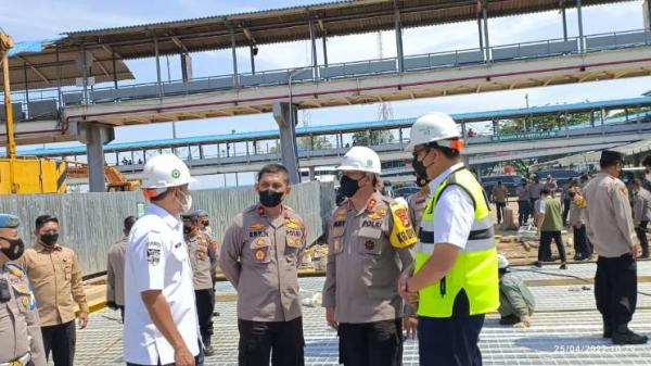 Kapolda Banten Cek Perbaikan Dermaga 1 dan Pos Terpadu di Pelabuhan Merak