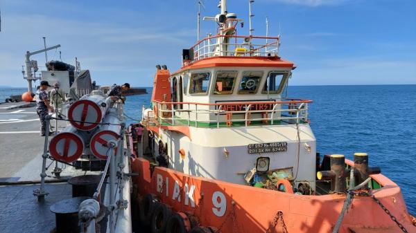 TNI AL Koarmada II Tangkap Kapal Muatan Nikel di Teluk Lasolo Sulawesi Tenggara