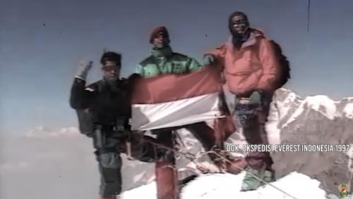 Kibarkan Merah Putih di Puncak Everest, Kisah Jenderal Kopassus Nyaris Tewas