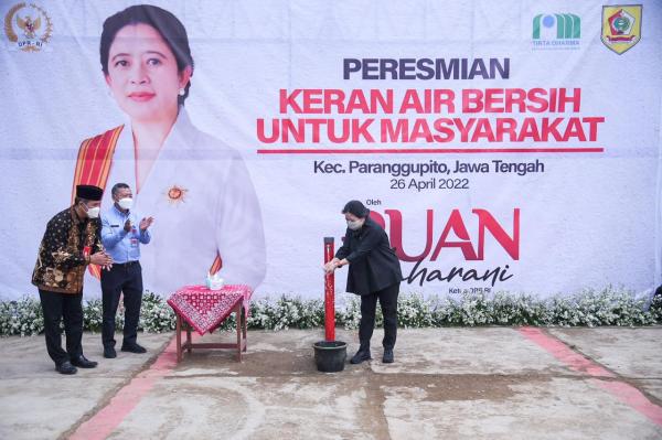 Resmikan Sambungan Air Bersih, Warga Gendayakan Doakan Puan Menjadi Presiden