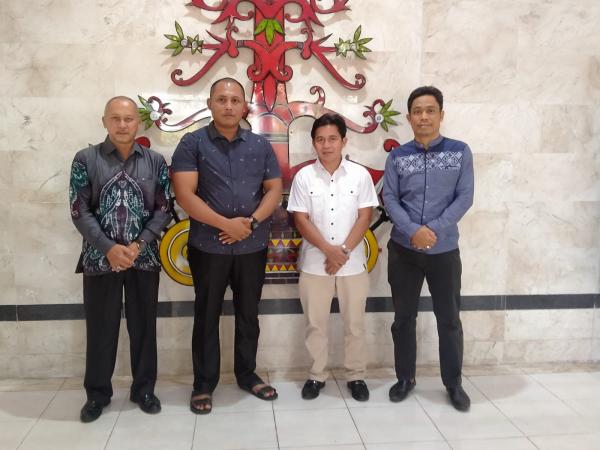 Unsur Pimpinan DPRD HSS Laksanakan Kunker ke DPRD Kapuas