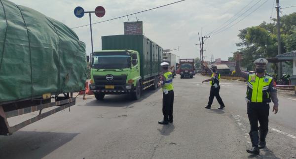 Arus Mudik Mulai Meningkat, Simpang Tiga Mengkreng Jadi Titik Perhatian Mabes Polri