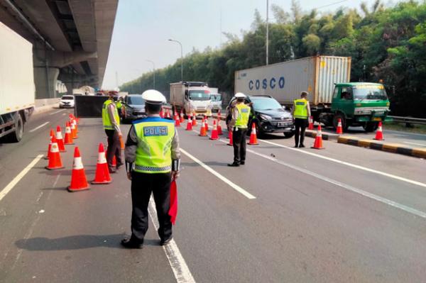 Hari Ini, One Way Tol Jakarta-Cikampek Sejak Pukul 07.00 WIB