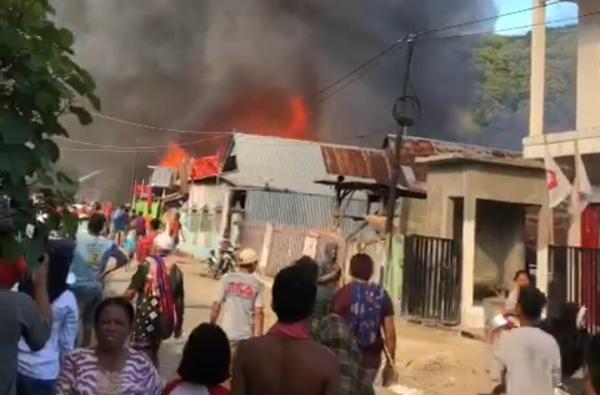 Kebakaran Pemukiman Padat, 53 Rumah Warga Desa Renda Bima Ludes Terbakar