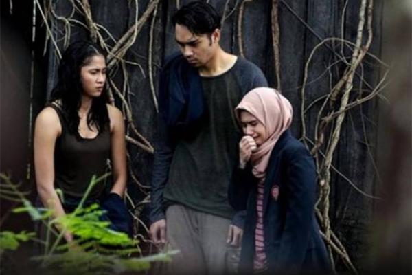 Tembus 1 Juta Penonton, Film KKN Di Desa Penari Bikin Merinding