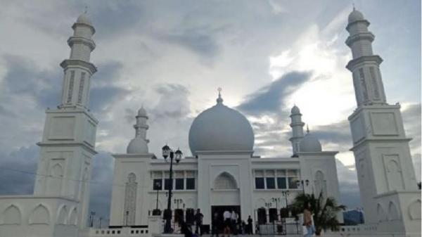 Melihat Masjid Agung Oesman Al-Khair di Pontianak yang Jadi Jujukan Wisata Religi