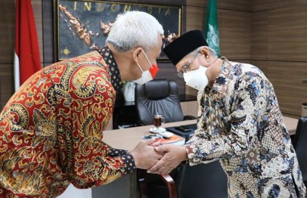 Ganjar Pranowo Sowan Ketua PP Muhammadiyah, Ini yang Dibahas