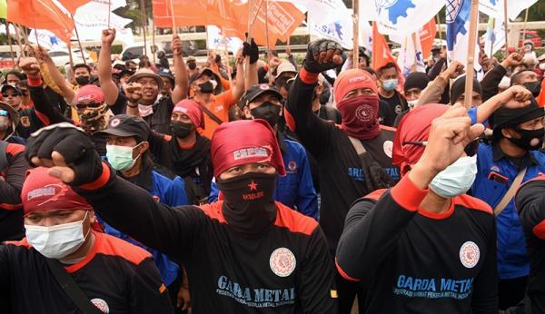 67.200 Buruh Gelar May Day Fiesta 2022 di GBK dan Gedung DPR Hari Ini