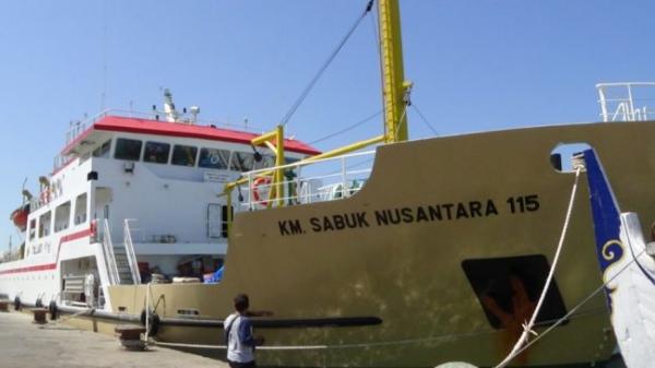 Jemput 434 Penumpang, PELNI Turunkan KM Sabuk Nusantara 115 ke Pelabuhan Sapeken