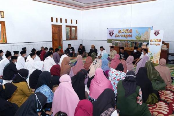 Santri Diedukasi Pentingnya Berpolitik. Salah Satu Aksi Sahabat Ganjar di Bandar Lampung