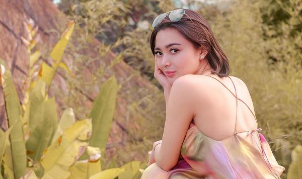 Wika Salim Pakai Outfit Seksi Cari Pasangan, Netizen Ngajakin Nikah