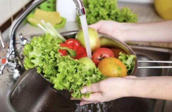 Cara Bersihkan Sayur dan Buah Agar Terhindar Dari Hepatitis