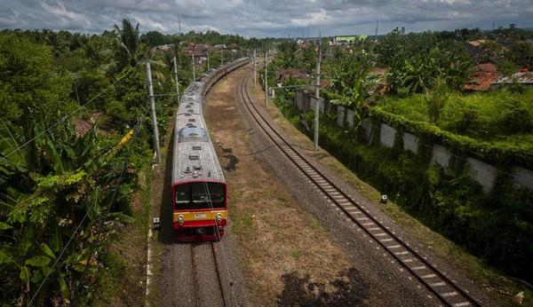 Tarif KRL Commuter Line Bakal Naik Menjadi Rp 5.000 Untuk Perjalanan 25 Kilometer
