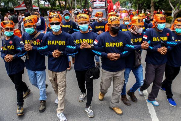 Aksi May Day Fiesta di Palembang