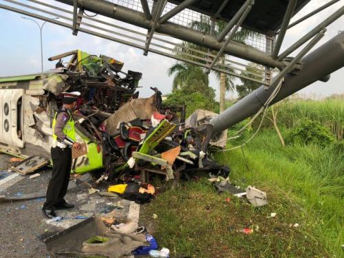 Kecelakaan Maut di Tol Sumo, Diduga Sopir Bus  Konsumsi Sabu