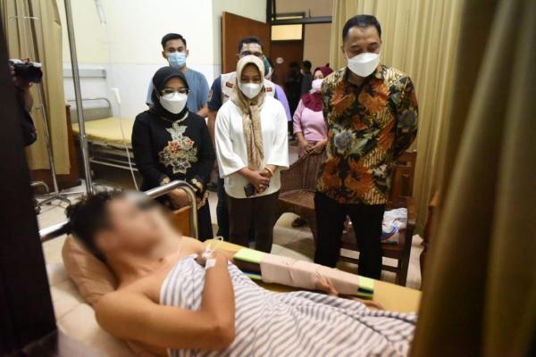 Pemkot Mojokerto Bantu Tangani Korban Laka Tol Sumo, Wali Kota Surabaya: Matur Nuwun
