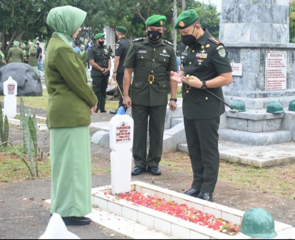 Kenang Jasa Pahlawan Korem 063 Sgj Kunjungi Tmp Kesenden