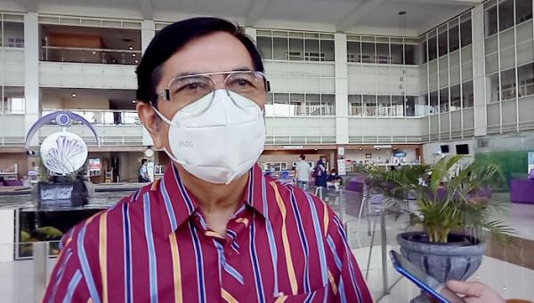 Presiden Jokowi Izinkan Melepas Masker di Area Terbuka, Ini Tanggapan IDI Kota Cirebon