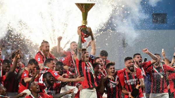 5 Fakta AC Milan Juara Liga Italia 2021/2022, Magiz Ibrahimovic