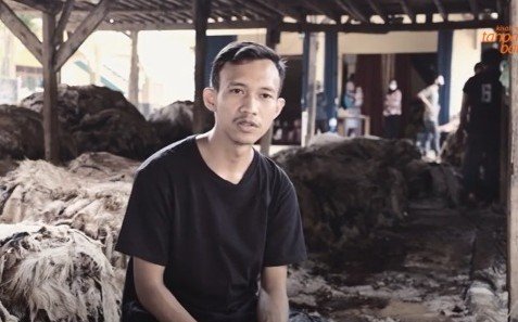 Pria Ini Hasilkan Cuan Miliaran Rupiah dari Bisnis Kulit Hewan Kurban