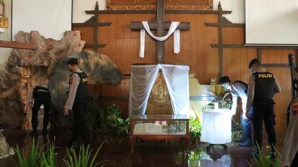 Jelang Peringatan Kenaikan Isa Almasih, Polisi Gencar Sterilisasi Gereja