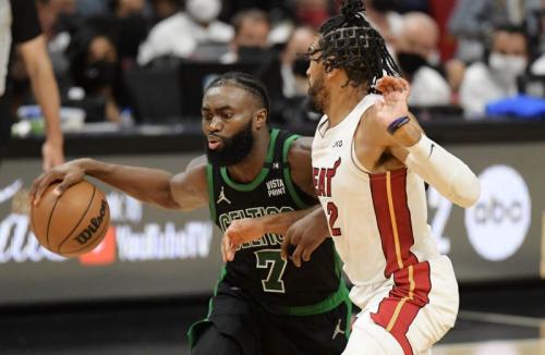 Jaylen Brown: Kemenangan Boston Celtics Istimewa, Unggul 3-2 atas Miami Heat.
