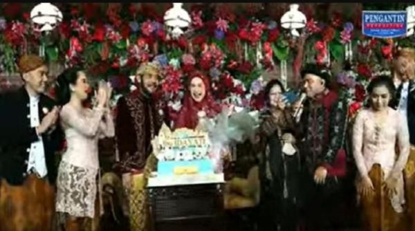 Menikah di Hari Ulang Tahun, Idayati Adik Presiden Jokowi dapat Kejutan Istimewa