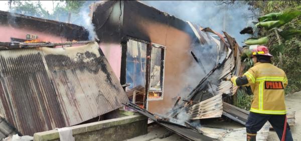 Kebakaran Satu Rumah di Gang Nyaman Balikpapan, Ini Kronologisnya