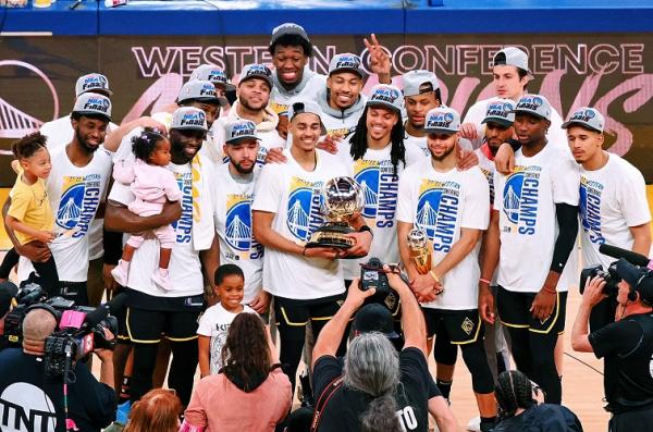 NBA, Golden State Warriors Juara Wilayah Barat, Steph Curry: Ini Bukan Tujuan Akhir!