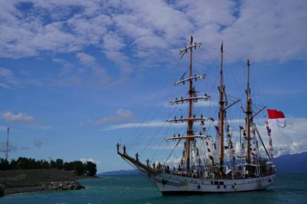 KRI Dewaruci ini Jadi Kapal Layar Latih TNI AL yang Miliki 16 Layar dan 2 Kali Keliling Dunia