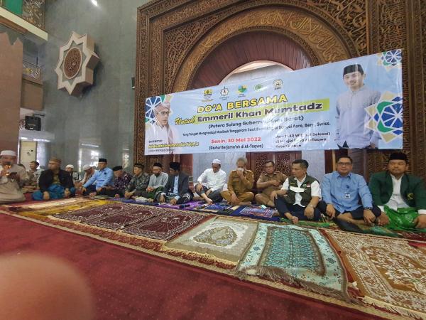 Putra Ridwan Kamil Masih Dalam Pencarian, Masyarakat Cirebon Doa Bersama di Masjid Raya At-Taqwa