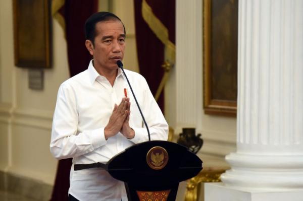 Di Tengah Pencarian Eril, Jokowi Telepon Langsung Ridwan Kamil Besarkan Hati Keluarga