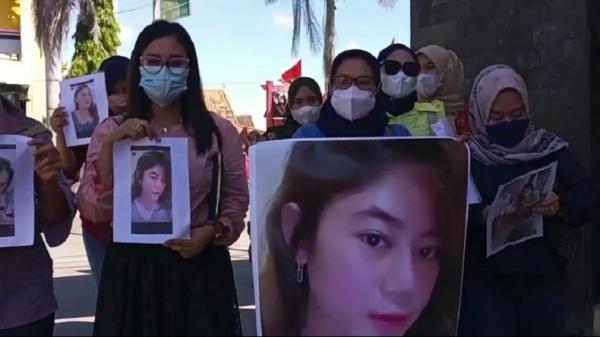 Puluhan Perempuan Jadi Korban Arisan Bodong,  Lapor ke Polres Rembang
