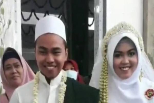 Sidoarjo Gempar, 22 Pasangan Nikah Massal Ini Tidak Tahu Jodohnya hingga Prosesi Ijab Kabul