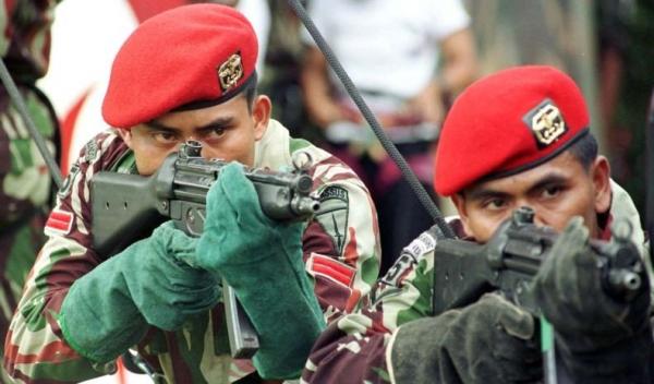 Kehebatan Sniper Kopassus Gembleng Tentara Brunei Darussalam Pecundangi Malaysia (3)