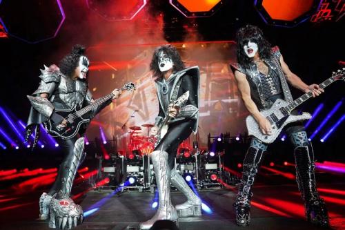 Band KISS Resmi Pensiun, Gene Simmons: Sudah Waktunya Melepas Semua Atribut Panggung