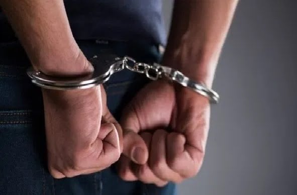 Polisi Tangkap Pria Berseragam ASN yang Curi HP Siswi SMA di Jambi