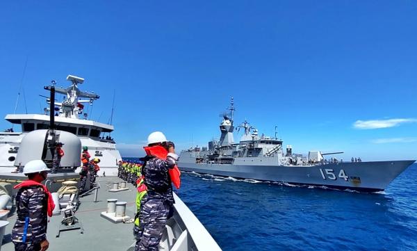 Bea Cukai Pinjam Senjata TNI AL Jaga Kedaulatan Laut Indonesia