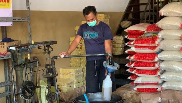 Subsidi Dicabut, Berikut Harga Minyak Goreng Curah Di Ponorogo