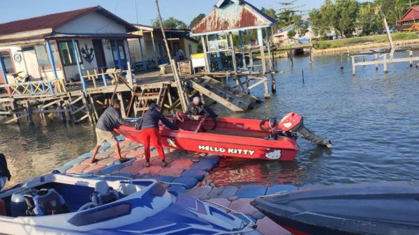 Adang Speedboat di Perbatasan Malaysia, Polres Nunukan Amankan 12 TKI Ilegal dan 1 Orang Calo