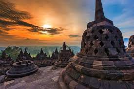 Menjaga Kelestarian Situs Wisata Candi Borobudur