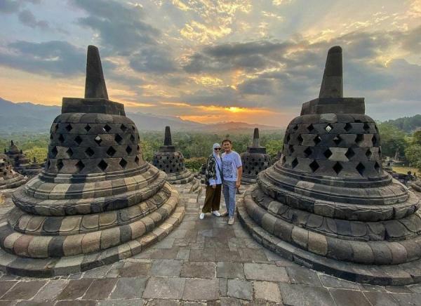 Hanung Bramantyo Beri Jawaban Menohok soal Harga Tiket Candi Borobudur