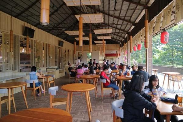 Aturan PPKM Jawa-Bali Level 1 Berlaku Hari Ini, Makan di Restoran Bisa 100 Persen