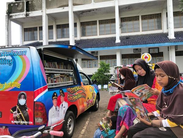 Pengunjung Perpustakaan Kota Pekalongan Mulai Bergeliat Lagi 6643