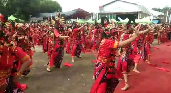 Gegesik Kreatif Festival 2022 Suguhkan Rampak Tari Topeng Klana Cirebon
