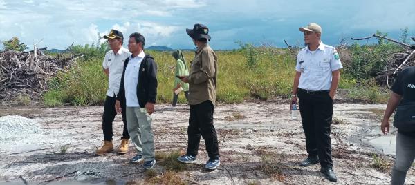 Tim Amdal Suvei titik Lokasi Pembangunan Tanggul Rawan Banjir di Belitung Timur