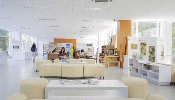 Lima Perpustakaan Ini Bikin Kamu Betah Berlama-lama Belajar