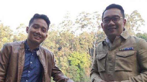Ridwan Kamil dan Jenazah Eril Diperikrakan Tiba di Bandung Pukul 22.00-23.00 WIB