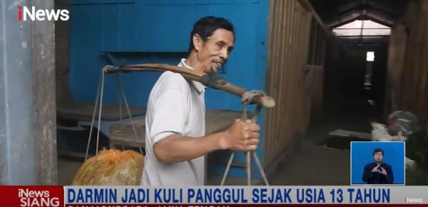 Kuli Panggul di Banjarnegara Berangkat ke Tanah Suci