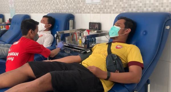 Fans Garis Keras Arsenal Gelar Donor Darah Serentak Seluruh Indonesia